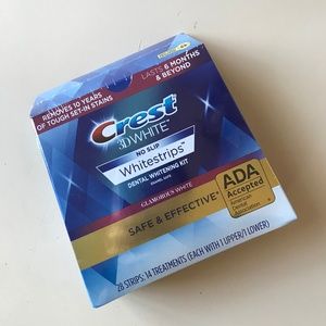Crest 3D Whitestrips GLAMOROUS WHITE Strips